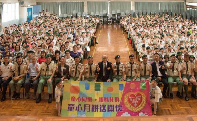 「童心同恆‧服務社群」之 童心月餅送關懷