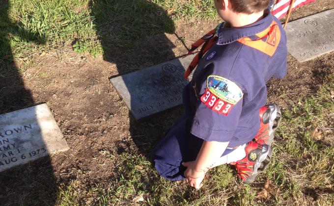 Flag Placement at the Michigan Honored Veteran's Cemetery