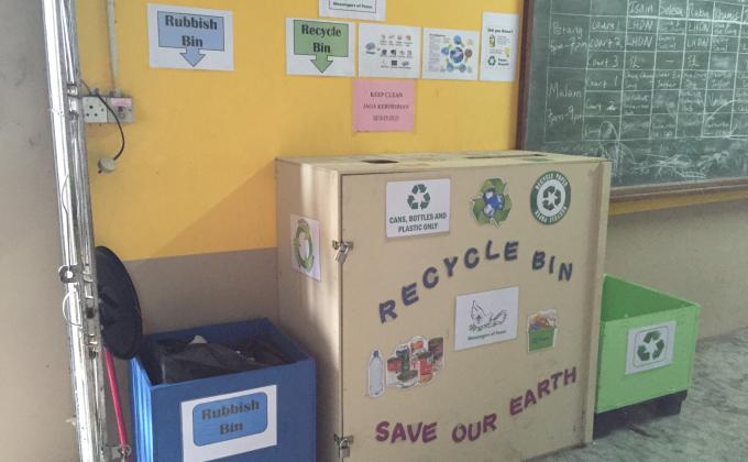 Upgrading the recycle bin & Donation of recyclable substances to Malaysia, Sarawak Sibu Kidney Foundation (SKF) ~Phase II(2017)