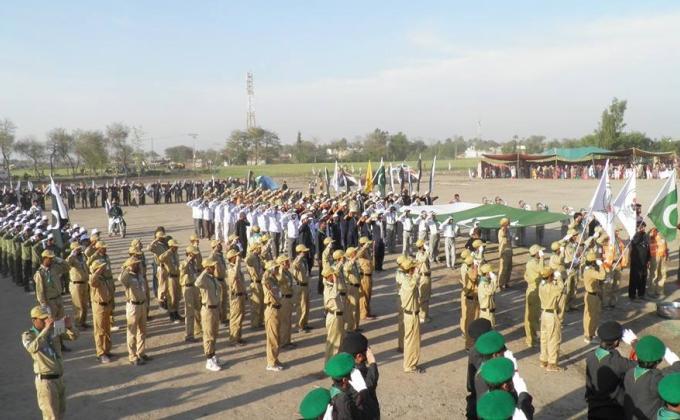A huge conduct Mop road shwo collaboration with Wahdat scouts open groups pakistan