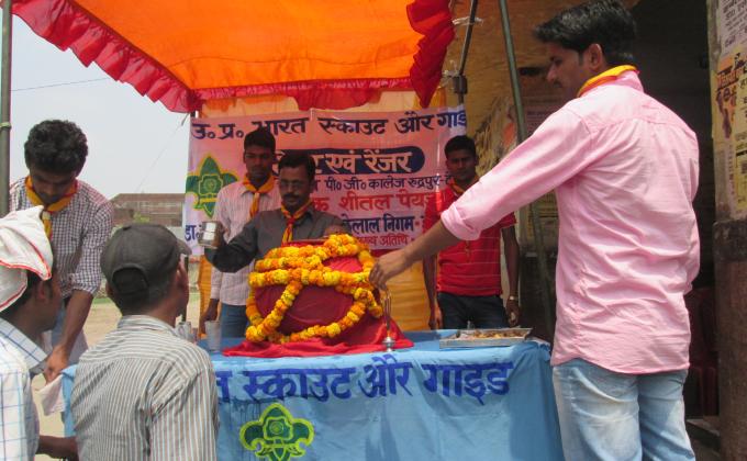 निःशुल्क शुध्द पेय जल कार्यकर्म स्थान रुद्रपुर बसस्टेंड