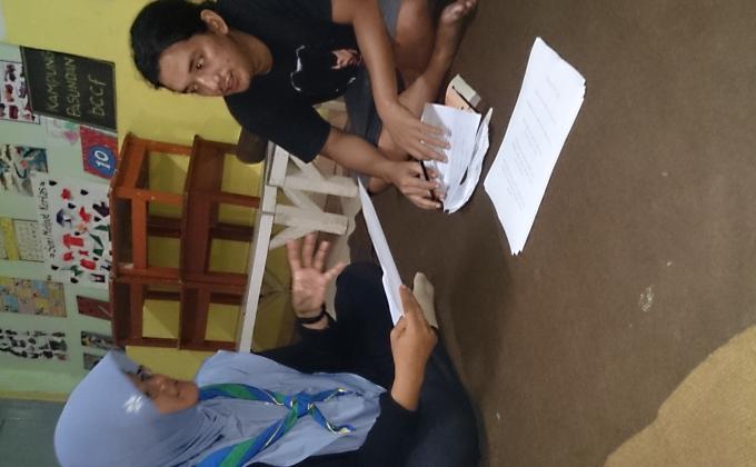 3rd Class of PRABUHI's Free Weekly English Course in Pasundan Village, Bandung