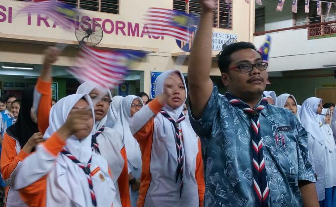 Kibarkan jalur gemilangmu