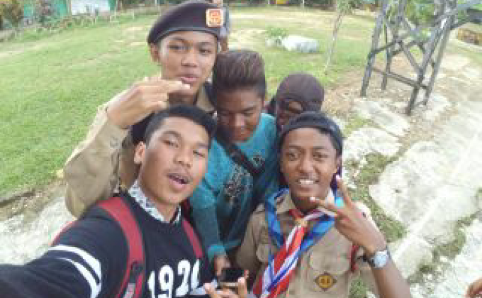 It's Me And My Friend In Smpn 1 Tapin Selatan Scouts