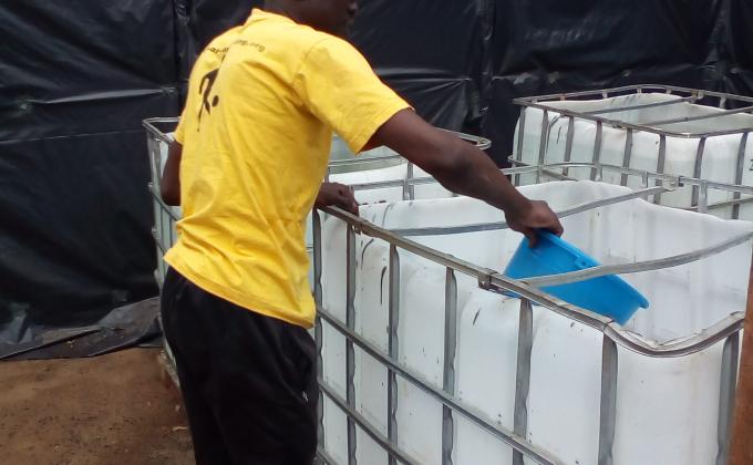 Food for life Project - Cleaning of Fish Tanks