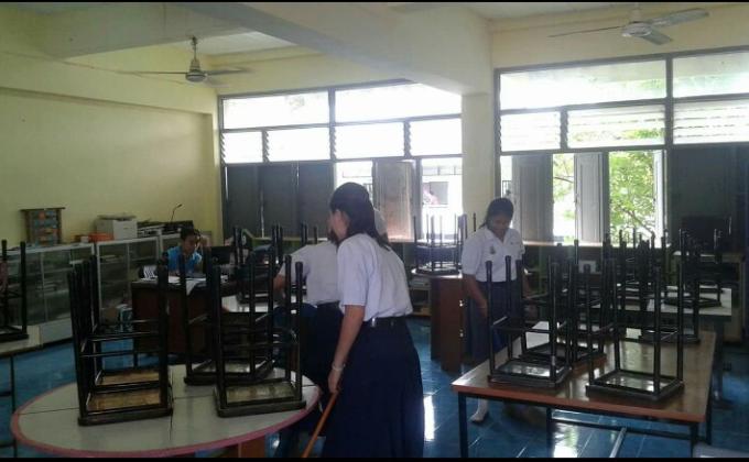 ทำความสะอาดห้องคณิตศาสตร์