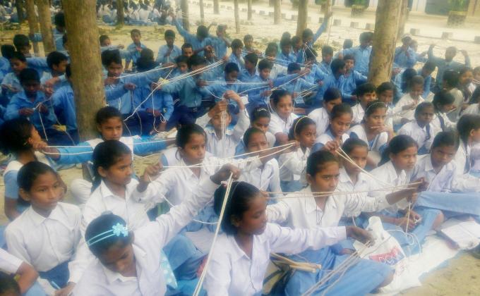 विशेष पायनरिंग और स्काउटिंग शिविर।