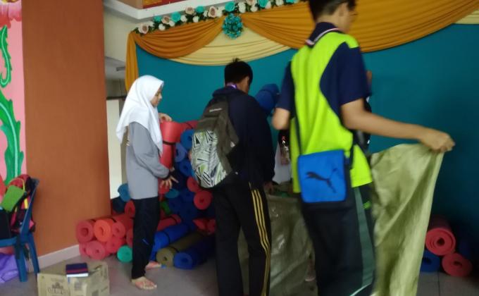 Pengambilan sleeping beg