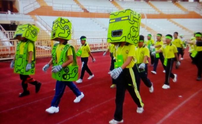 Mereka bentuk maskot.
