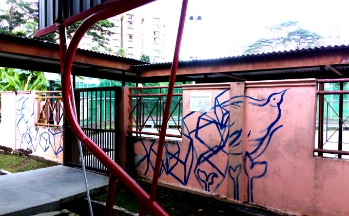 Pembikinan mural abstrak aktiviti melukis MoP.