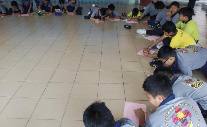 Mereka kemeja t.