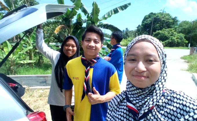 PERSIAPAN UJIAN LENCANA KEMAHIRAN (MEMOTONG BULUH)