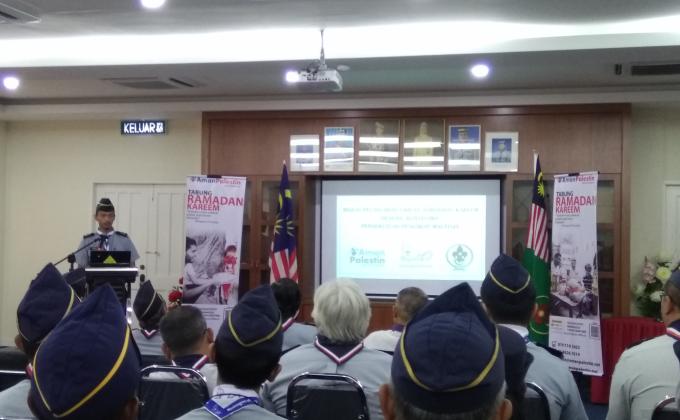Aman Palestin Tabung Ramadan Kareem 