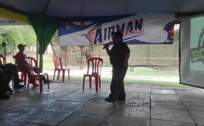 Perkemahan Lencana Airman kelas i & ii di Sumiran