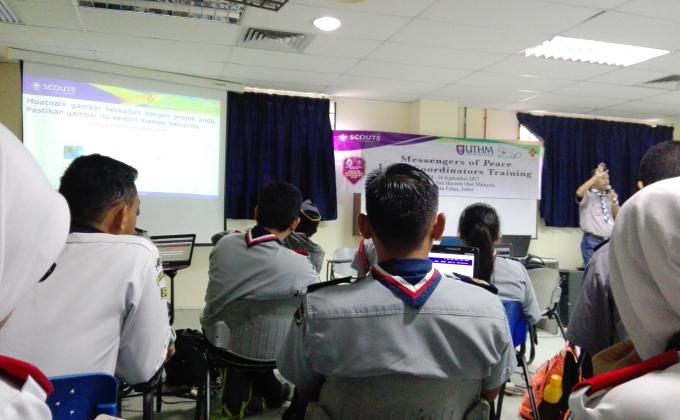 Hadiri kursus di UTHM