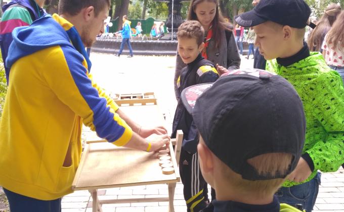Юнь Києва запрошує