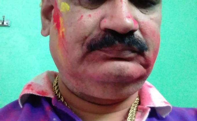 FM रेडियो स्टेशन के माध्यम से होली में स्वास्थ्य के प्रति जागरूक करना