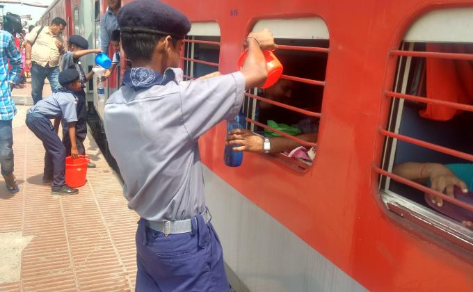 Free Water Distribution 2018