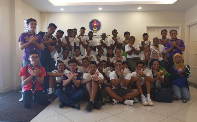 Walkside by Rovs Project - Community Service with Mauritius Scout