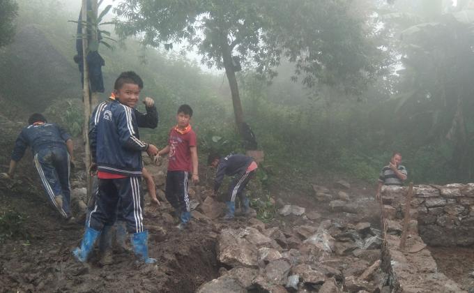 Construction of Toilet at Phagchu Goenpa