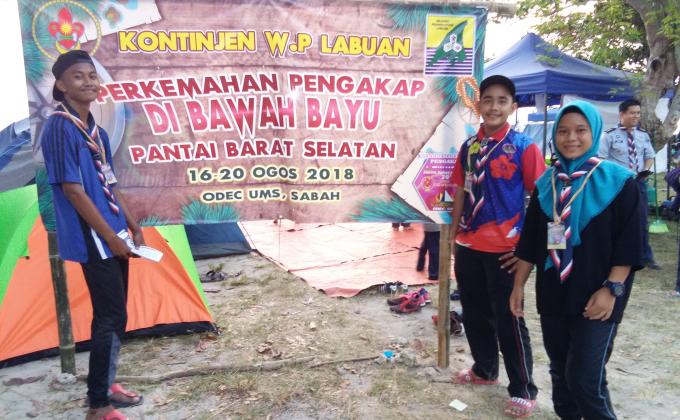 Perkhemahan Pengakap di bawah bayu-Pantai Barat Selatan