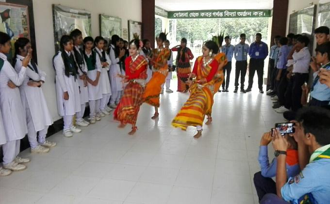 ক‍্যাম্প ফায়ার