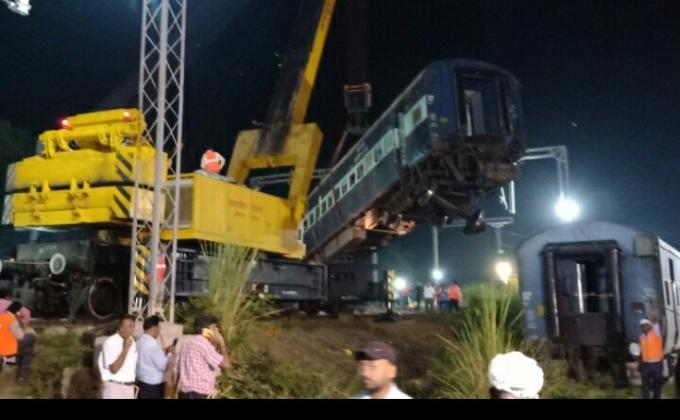 Train accident in Harchand pur