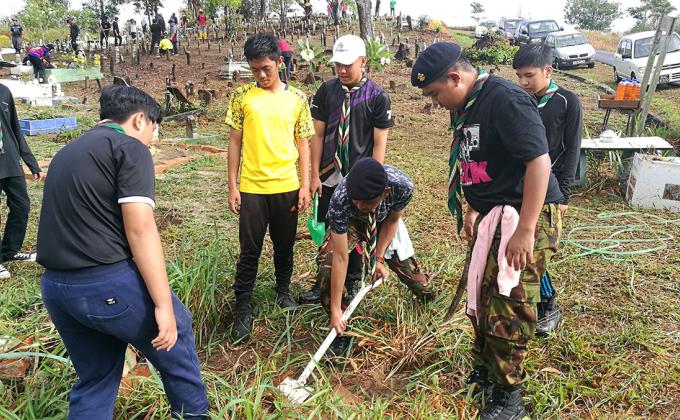 Kempen Membersihkan Tanah Perkuburan Orang-Orang Islam  Kampong Terunjing Lama, Mukim Berakas, Brunei Darussalam