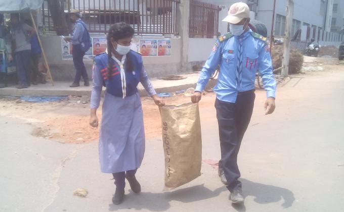 পরিচ্ছন্নতায় ঢাকা জেলা রোভার 