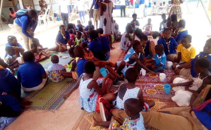 Pâques De La Solidarité