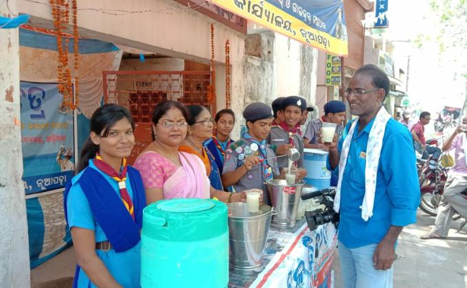 
Day 12 of JAL SEBA KENDRA SERVICE CAMP (Cold water and soft drink distribution program) 