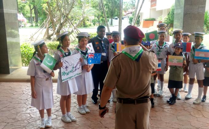 ต้อนรับคณะลูกเสือMOP