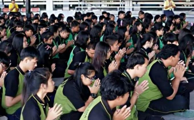 กิจกรรมหล่อเทียนพรรษา