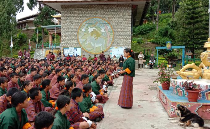 Understanding the story through Actings