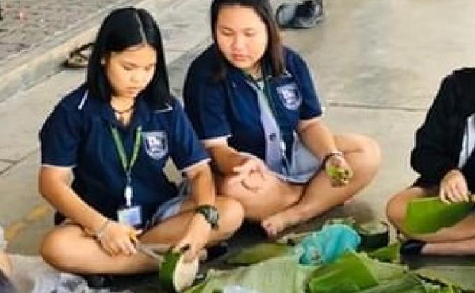 กิจกรรมจิตอาสา ประเพณีลอยกระทง