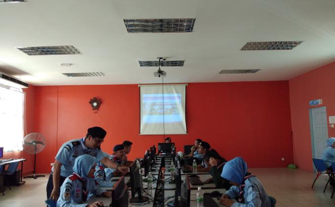 MOP?? Is it dangerous?? Nope.. not at all.. Messenger Of Peace Rovers A Balung Getting Spread!! 