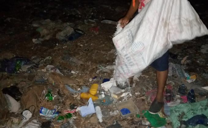 Say no to plastics on sea
