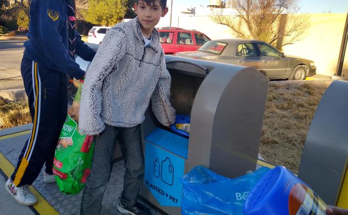 Mares Limpios Efrain Montaño