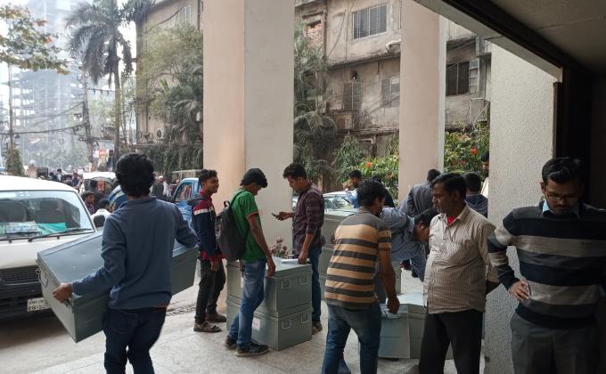 ২য় ক‌মিউ‌নি‌টি বেইজ স্কাউট ক্যা‌ম্পে উপকরণ বিতরন