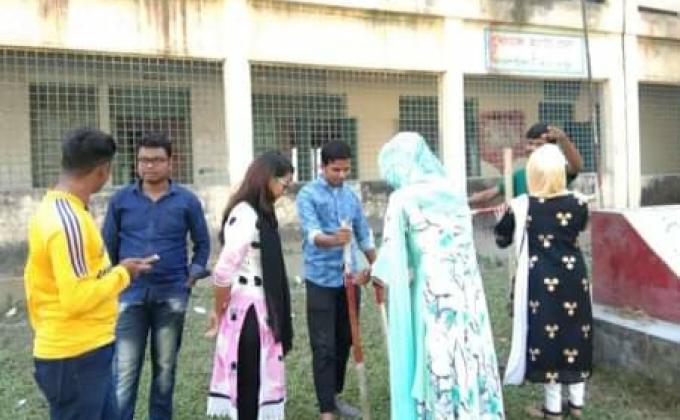বিশেষ ক্রু মিটিং