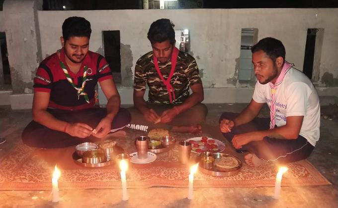 Dinner in the dark