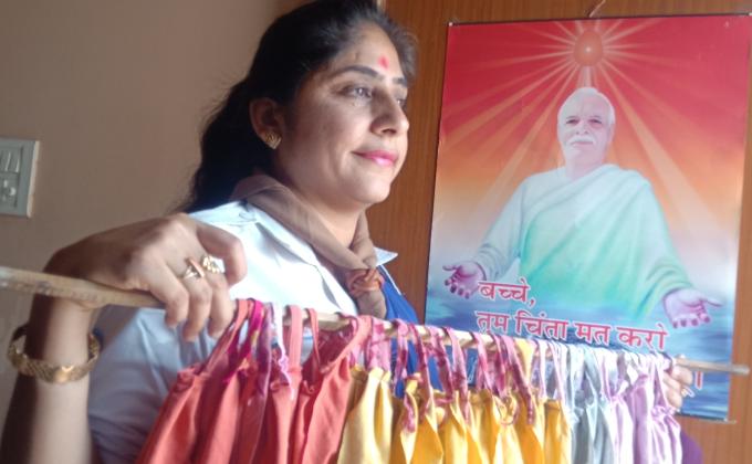 मास्क निर्माण