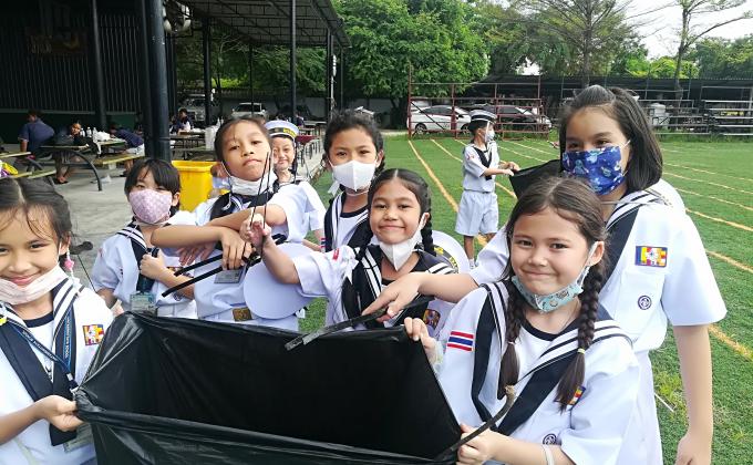 เก็บขยะ บำเพ็ญประโยชน์