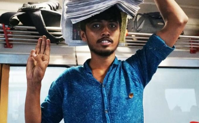 খবরের কাগজ বিক্রয়ের গল্প 