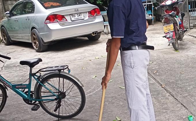 กวาดขยะ