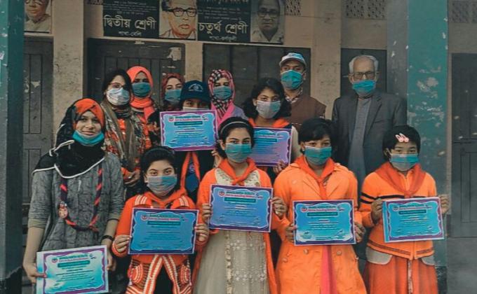 বাংলাদেশ স্কাউটস Girls-In-Scouting বিভাগ কর্তৃক আয়োজিত প্রতিযোগিতার গার্লইন কাবদের মাঝে  সার্টিফিকেট বিতরনের কিছু স্থির চিএ।
#BangladeshScouts
#girlinscouting