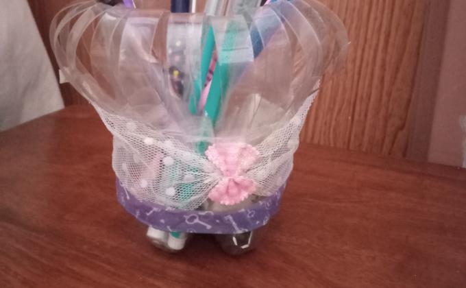 

★ প্রারম্ভিক পর্যায় (সমাজ উন্নয়ন)
ধাপঃ প্লাস্টিক দিয়ে ০৩ টি কারুকাজ 

