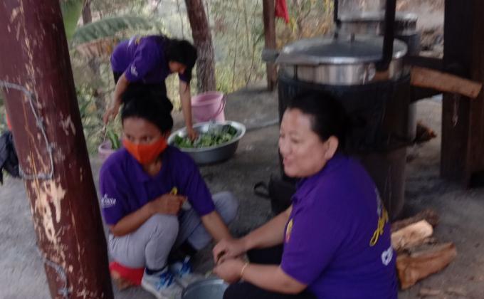 Chiphen Chidrok CBS members taking up voluntary work.