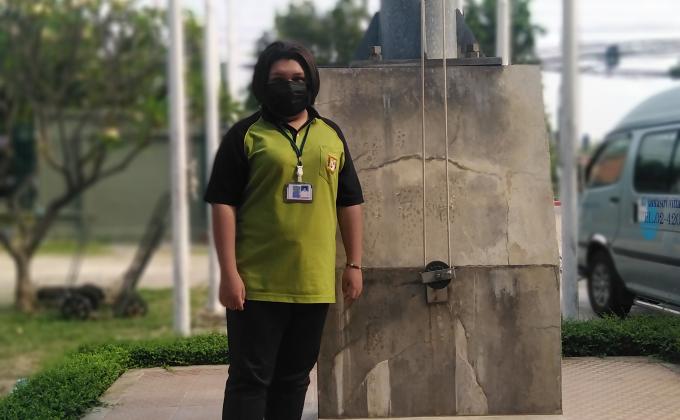 อาสาสมัคร​เชิญ​ธงชาติ