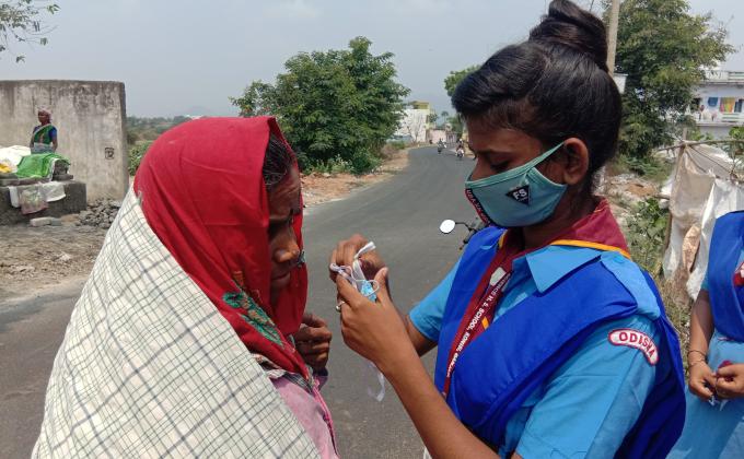 HANDMADEMASKS distribution, handwashdemonstration, stay safe fightcovid. unit leader Monalisa Das,rovers,rangers,s.b.sc.h.s.school,konisi ganjam, odisha